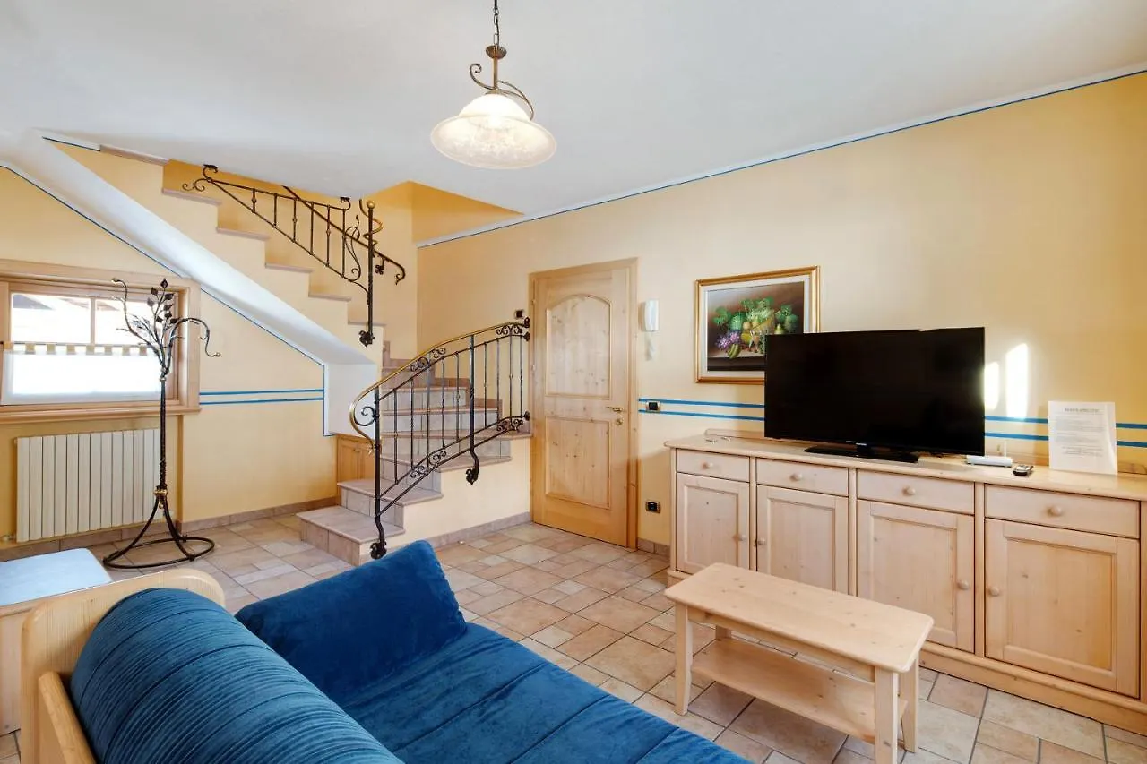 Chalet Betty Appartamento Larasc Livigno Lejlighed