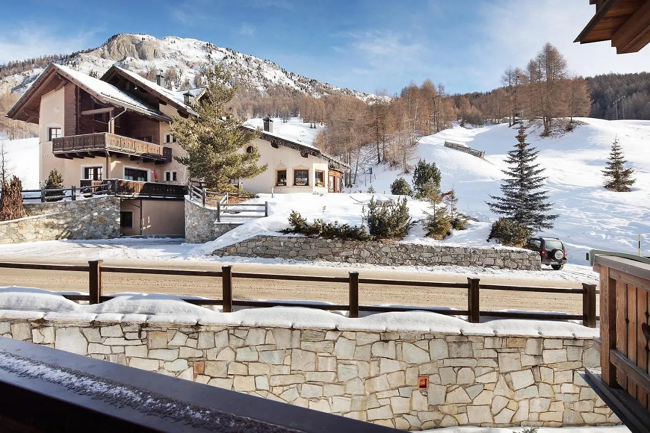 Chalet Betty Appartamento Larasc Livigno Lejlighed